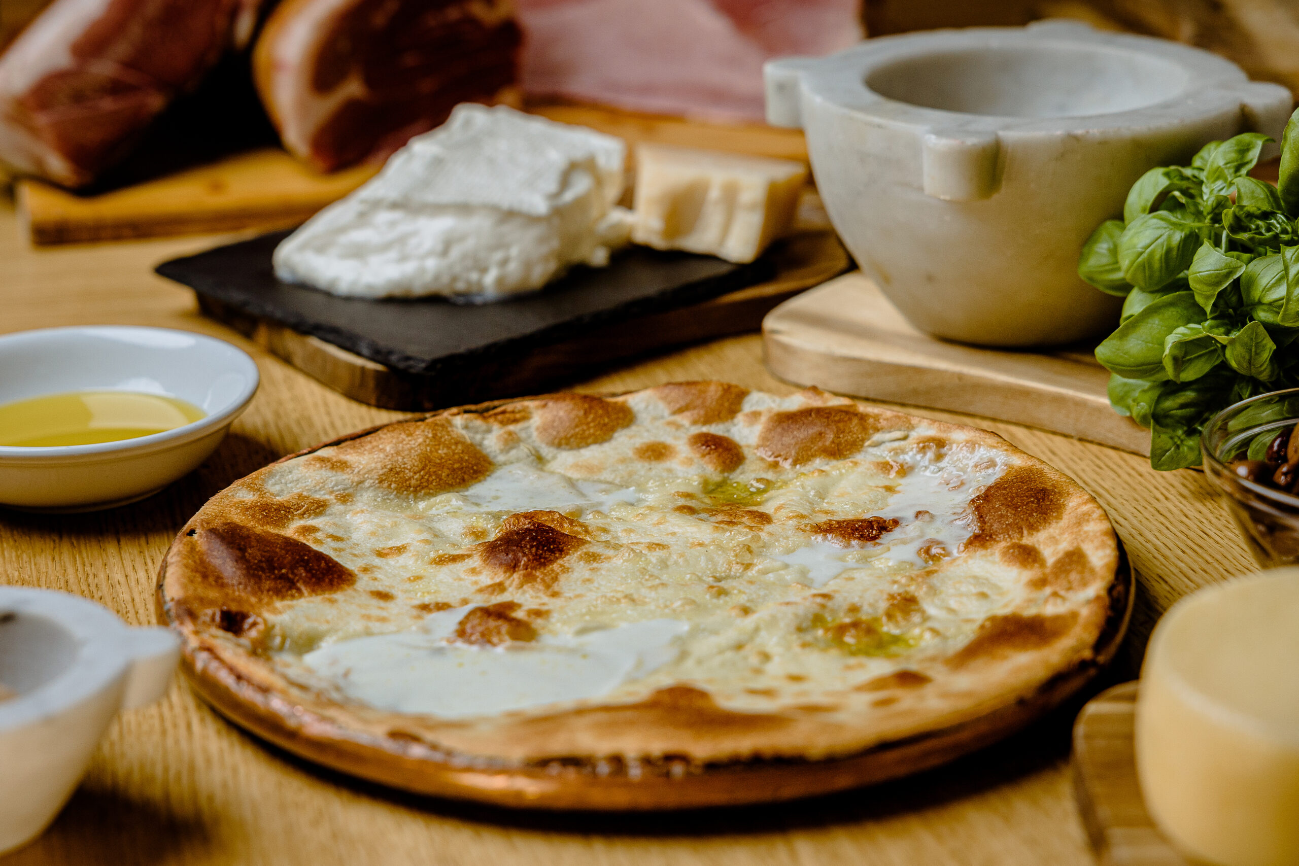 strakkino focaccia